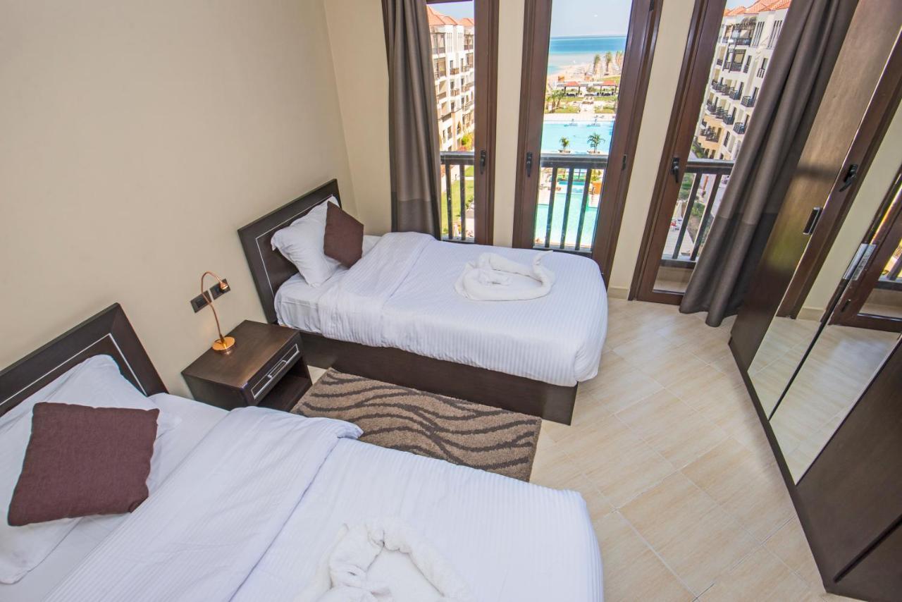 Premium Sea View 2 Bedrooms 2 Bathrooms Apartment Located Within Gravity Hotel & Aquapark フルガダ エクステリア 写真